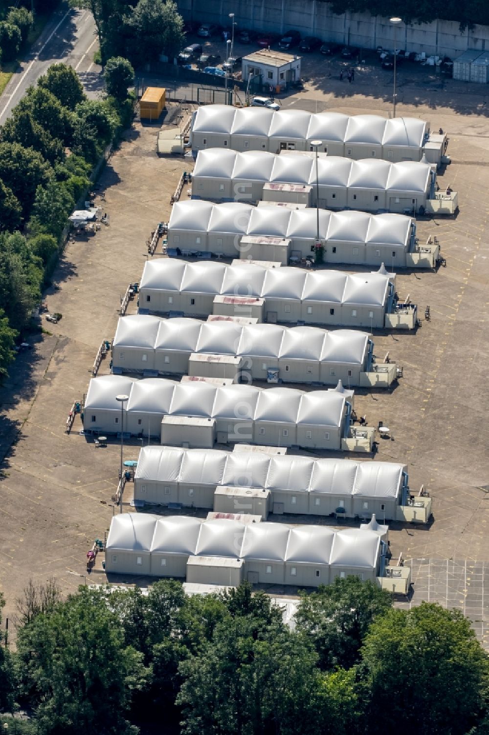 Aerial image Bochum - Refugees Home camp as temporary shelter on Alte Wittener Strasse in Bochum in the state North Rhine-Westphalia