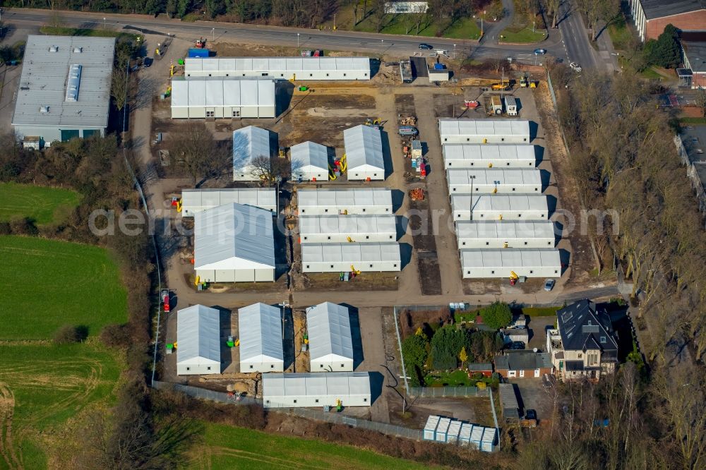 Aerial image Kamp-Lintfort - Refugees Home camp as temporary shelter in the parking lot of the Friedrich-Heinrich-Allee, Zeche Friedrich Heinrich Schacht 2 in Kamp-Lintfort in the state North Rhine-Westphalia