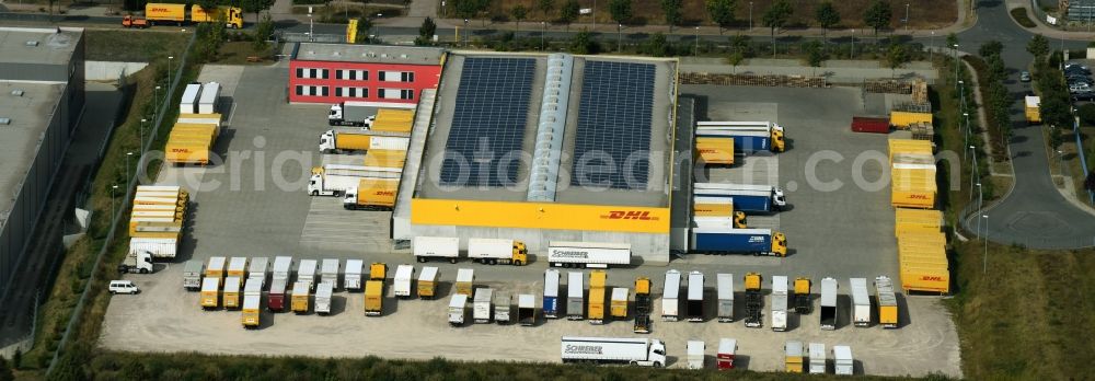 Erfurt from the bird's eye view: Line range of loading freight station for Pakete der DHL in Erfurt in the state Thuringia