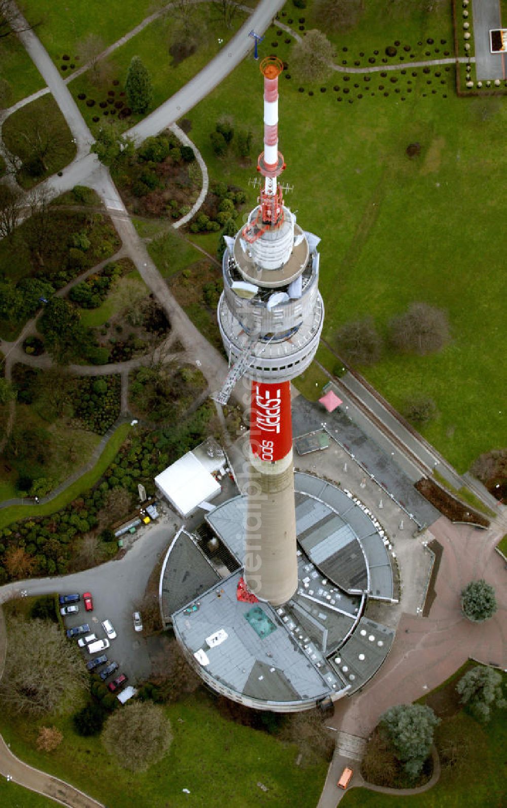 Dortmund from the bird's eye view: Blick auf den Florianturm, kurz Florian, dem Wahrzeichen der Stadt Dortmund. Der Fernsehturm wurde 1959 anlässlich der Bundesgartenschau im Westfalenpark mit einer Höhe von 219,6 Metern errichtet. View of the tower Florian, Florian short, the landmark of the city of Dortmund. The TV tower was built in 1959 at the National Garden Festival in the Park Westphalia with a height of 219.6 meters built.