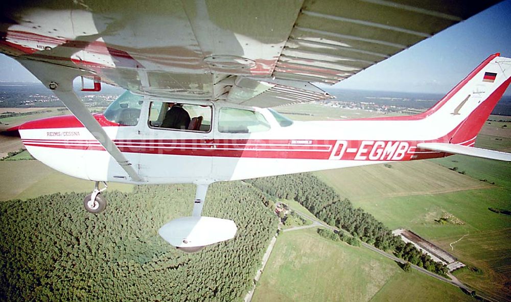 Aerial photograph Eggersdorf - Flug mit einer C172 D-EGMB der AEROTOURS GmbH Strausberg über Eggersdorf in der Märkischen Schweiz in 6000 ft Höhe.