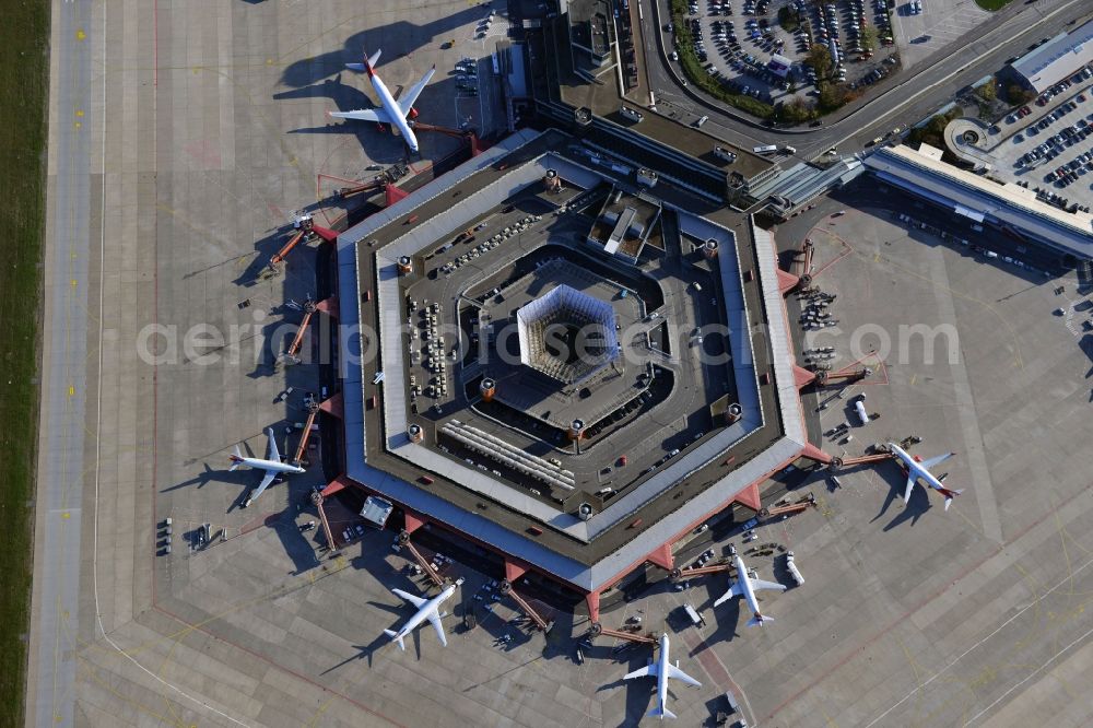 Berlin from above - Area of ??the airport Berlin - Tegel