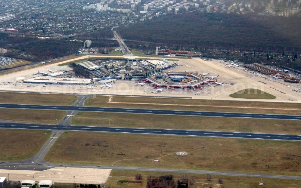 Aerial image Berlin - Flight operations at the terminal of the airport Berlin - Tegel