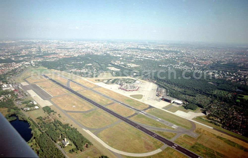 Berlin from the bird's eye view: Flughafen Berlin - Tegel. 08.07.02