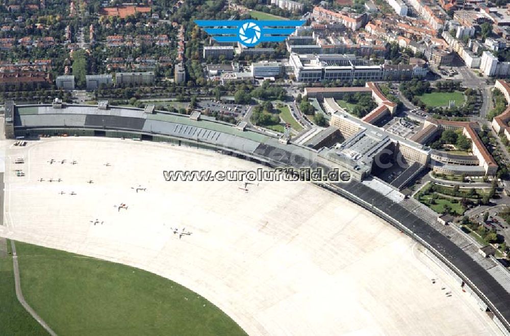 Aerial photograph Berlin-Tempelhof - Flughafen Berlin-Tempelhof.