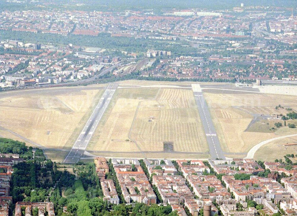 Aerial photograph Berlin - Tempelhof - Flughafen Berlin-Tempelhof.