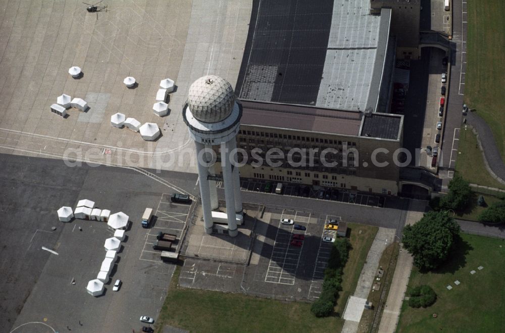 Aerial photograph Berlin - View of the airport Tempelhof in Berlin