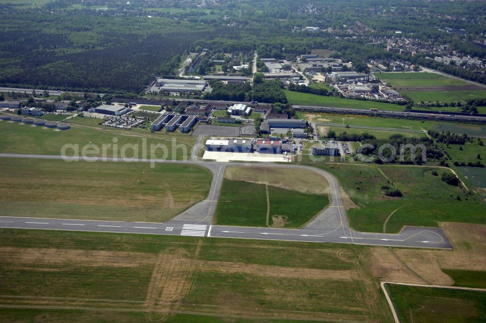 Braunschweig from the bird's eye view: Blick auf den Flughafen Braunschweig - Wolfsburg. Kontakt: Flughafen Braunschweig-Wolfsburg GmbH, Lilienthalplatz 5, 38108 Braunschweig, Tel. +49 (0) 531 354 40-0; Fax +49 (0) 531 354 40-45, E-Mail: info@flughafen-braunschweig-wolfsburg.de