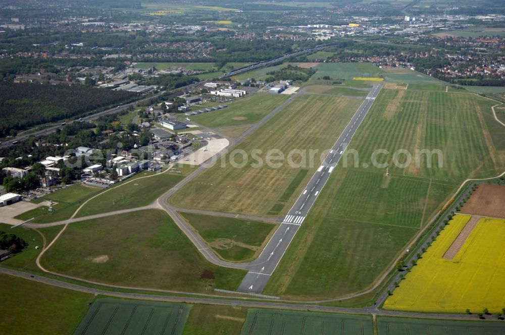 Aerial image Braunschweig - Blick auf den Flughafen Braunschweig - Wolfsburg. Kontakt: Flughafen Braunschweig-Wolfsburg GmbH, Lilienthalplatz 5, 38108 Braunschweig, Tel. +49 (0) 531 354 40-0; Fax +49 (0) 531 354 40-45, E-Mail: info@flughafen-braunschweig-wolfsburg.de