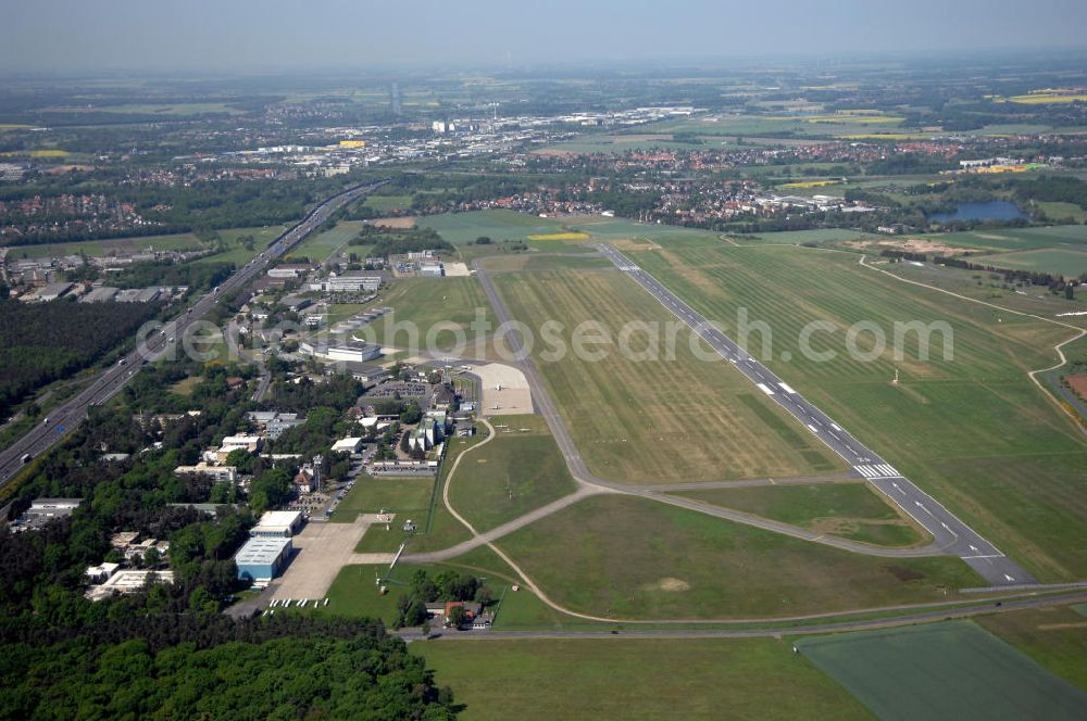 Aerial image Braunschweig - Blick auf den Flughafen Braunschweig - Wolfsburg. Kontakt: Flughafen Braunschweig-Wolfsburg GmbH, Lilienthalplatz 5, 38108 Braunschweig, Tel. +49 (0) 531 354 40-0; Fax +49 (0) 531 354 40-45, E-Mail: info@flughafen-braunschweig-wolfsburg.de