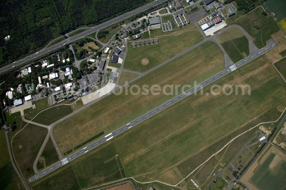 Braunschweig from the bird's eye view: Blick auf den Flughafen Braunschweig - Wolfsburg. Kontakt: Flughafen Braunschweig-Wolfsburg GmbH, Lilienthalplatz 5, 38108 Braunschweig, Tel. +49 (0) 531 354 40-0; Fax +49 (0) 531 354 40-45, E-Mail: info@flughafen-braunschweig-wolfsburg.de