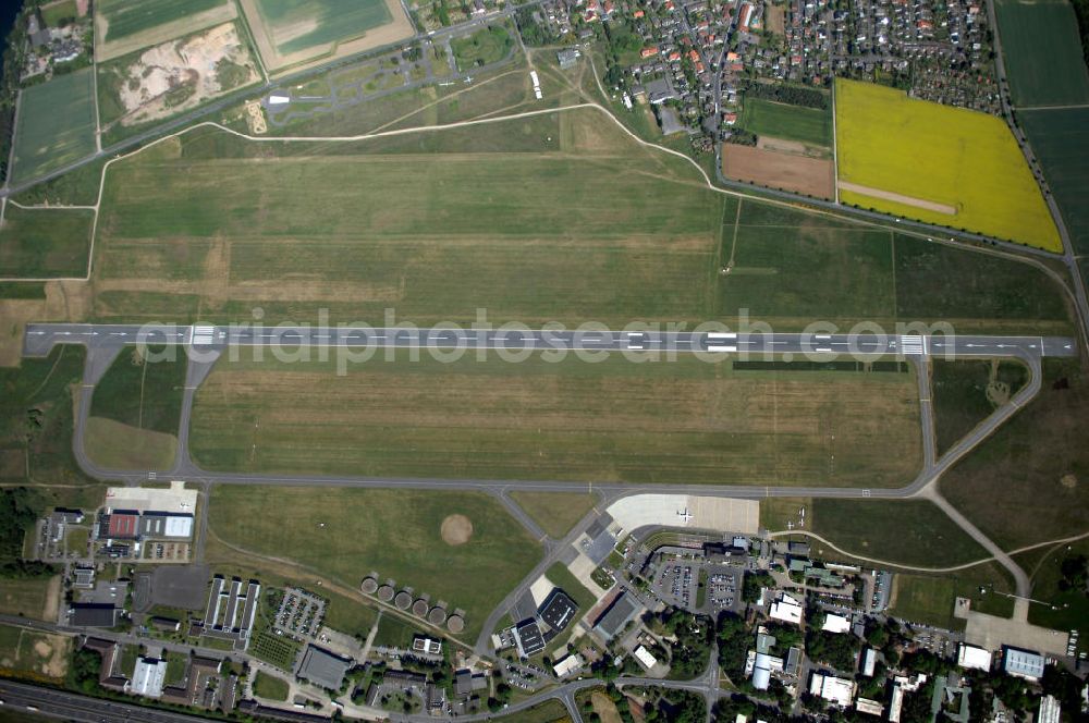 Braunschweig from above - Blick auf den Flughafen Braunschweig - Wolfsburg. Kontakt: Flughafen Braunschweig-Wolfsburg GmbH, Lilienthalplatz 5, 38108 Braunschweig, Tel. +49 (0) 531 354 40-0; Fax +49 (0) 531 354 40-45, E-Mail: info@flughafen-braunschweig-wolfsburg.de