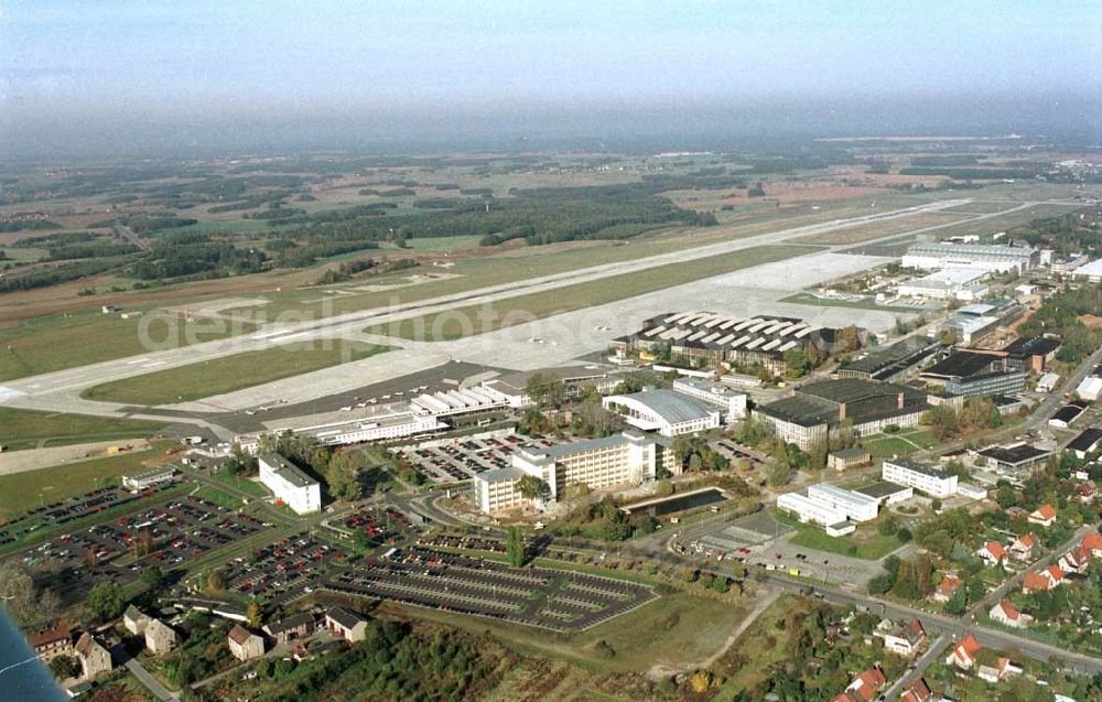 Aerial image Dresden - Klotsche - Flughafen Dresden Klotsche