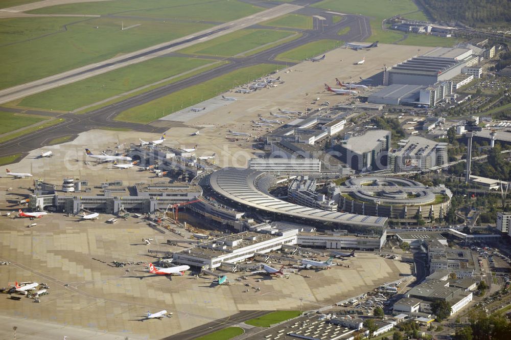 Düsseldorf from above - Blick auf den Flughafen Düsseldorf International. Dieser ist der zentrale Flughafen von Nordrhein-Westfalen. View to the Duesseldorf International Airport which is the main airport in Nothrhine Westfalia.