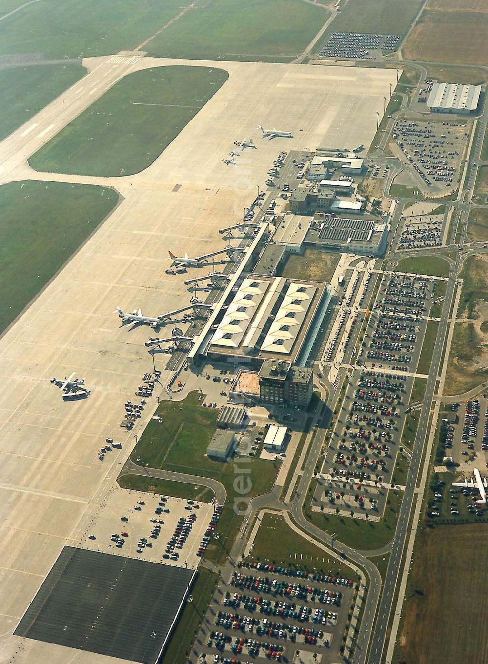 Aerial image Schkeuditz bei Leipzig - Flughafen Halle-Leipzig in Schkeuditz.