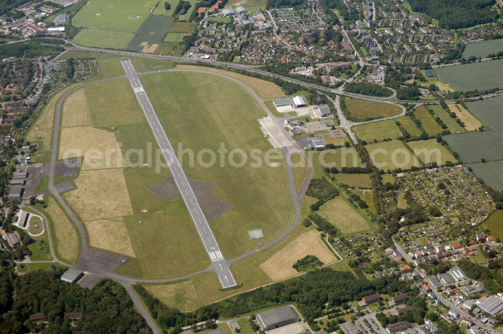 Kiel from above - Blick auf den Flughafen Kiel in Schleswig-Holstein, Kontakt: