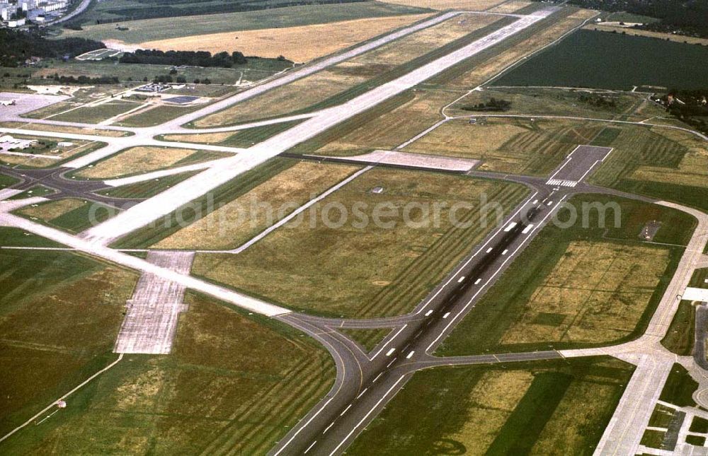 Schönefeld from the bird's eye view: Flughafen Schönefeld