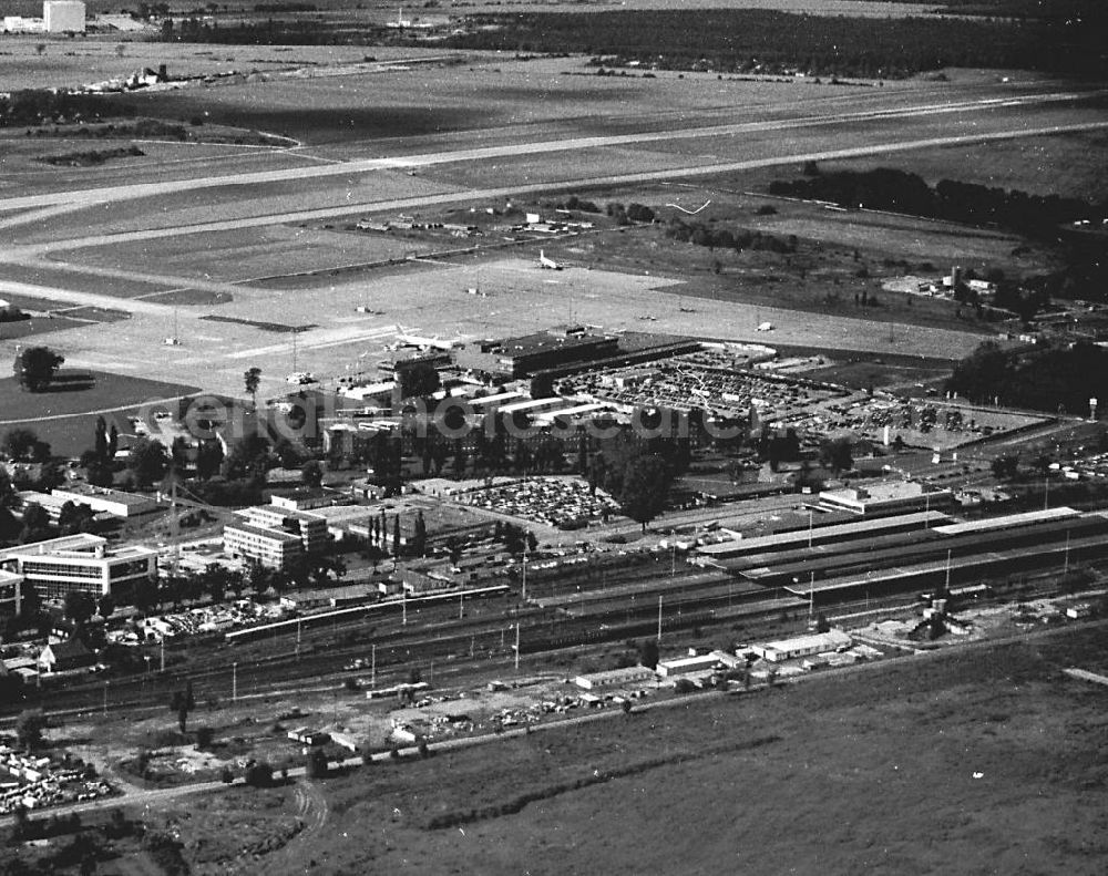 Aerial image Schönefeld bei Berlin - Brandenburg - Flughafen Schönefeld