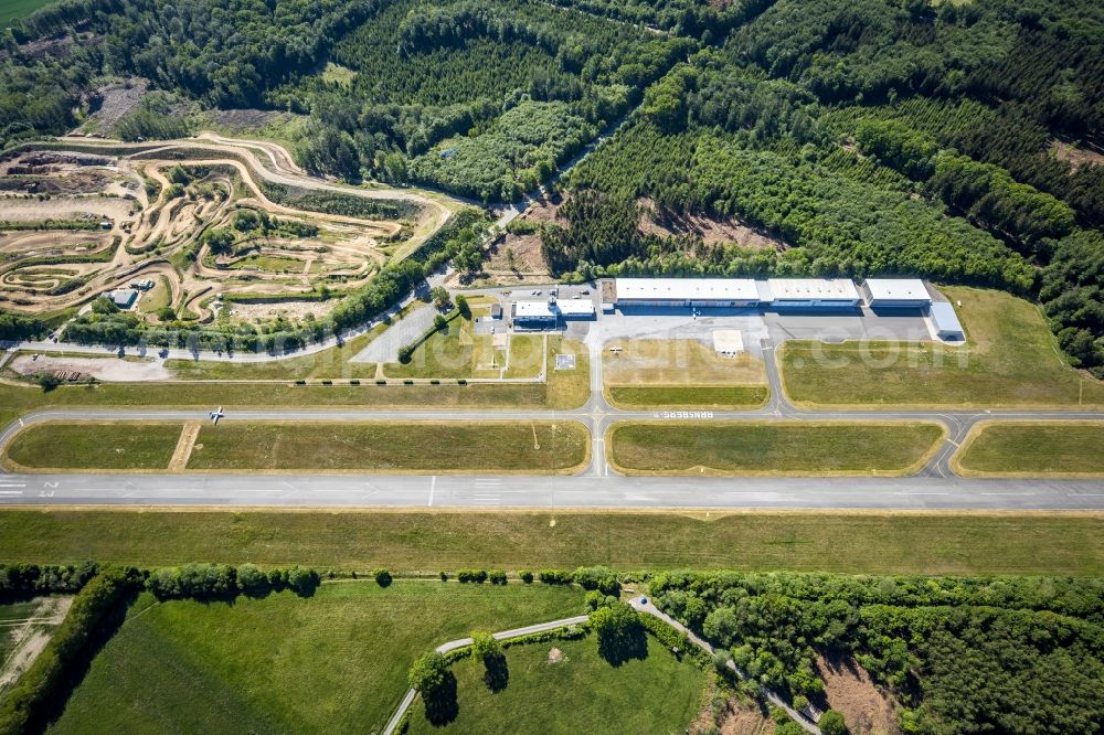 Aerial image Arnsberg - Runway with tarmac terrain of airfield Menden in Arnsberg in the state North Rhine-Westphalia, Germany