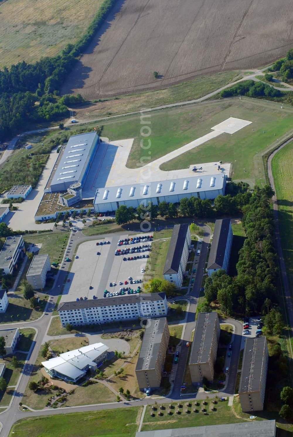 Aerial image Ahrensfelde - Flugplatz der Bundespolizeifliegerstaffel Ost an der Bundesgrenzschutzallee 1 in 16356 Ahrensfelde,030/93648 - 3500,030/93648 - 3529, bundespolizei.de