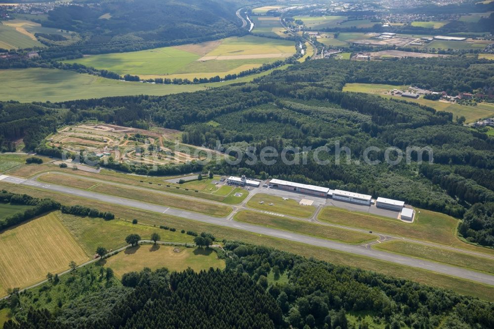 Aerial image Wickede (Ruhr) - Runway with tarmac terrain of airfield FAM Airport Arnsberg Menden in Wickede (Ruhr) in the state North Rhine-Westphalia, Germany