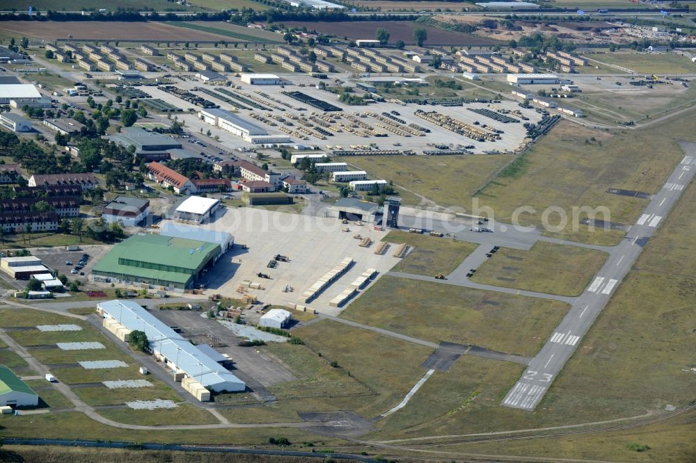 Mannheim from above - Runway with tarmac terrain of airfield Flugplatz Coleman in Mannheim in the state Baden-Wuerttemberg