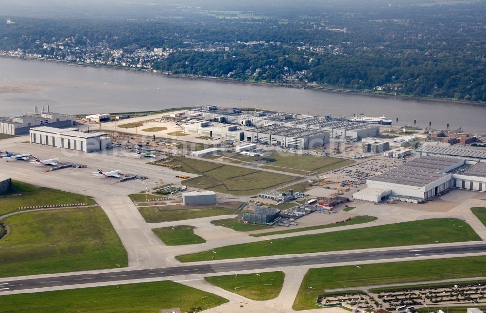 Aerial image Hamburg - Airfield Hamburg-Finkenwerder