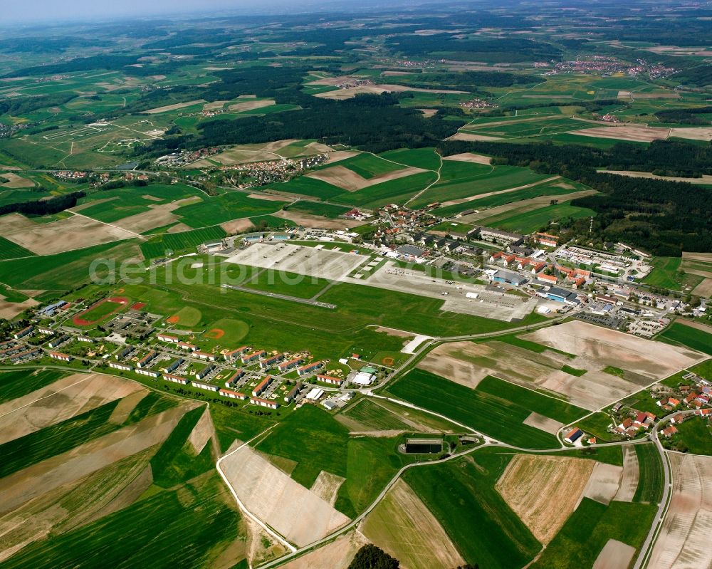 Aerial photograph Katterbach - Runway with tarmac terrain of airfield Flugplatz Katterbach ETEB in Katterbach in the state Bavaria, Germany