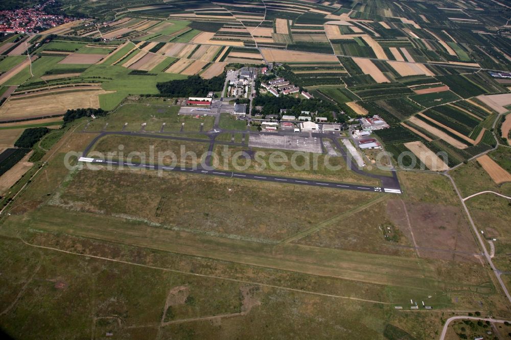 Aerial image Mainz - Site of the airfield Mainz-Finthen in Layenhof in Mainz in Rhineland-Palatinate