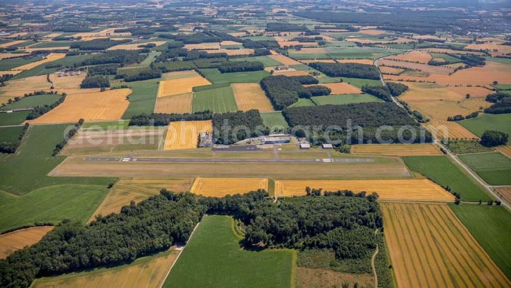 Telgte from above - Runway with tarmac terrain of airfield Muenster-Telgte in Telgte in the state North Rhine-Westphalia, Germany