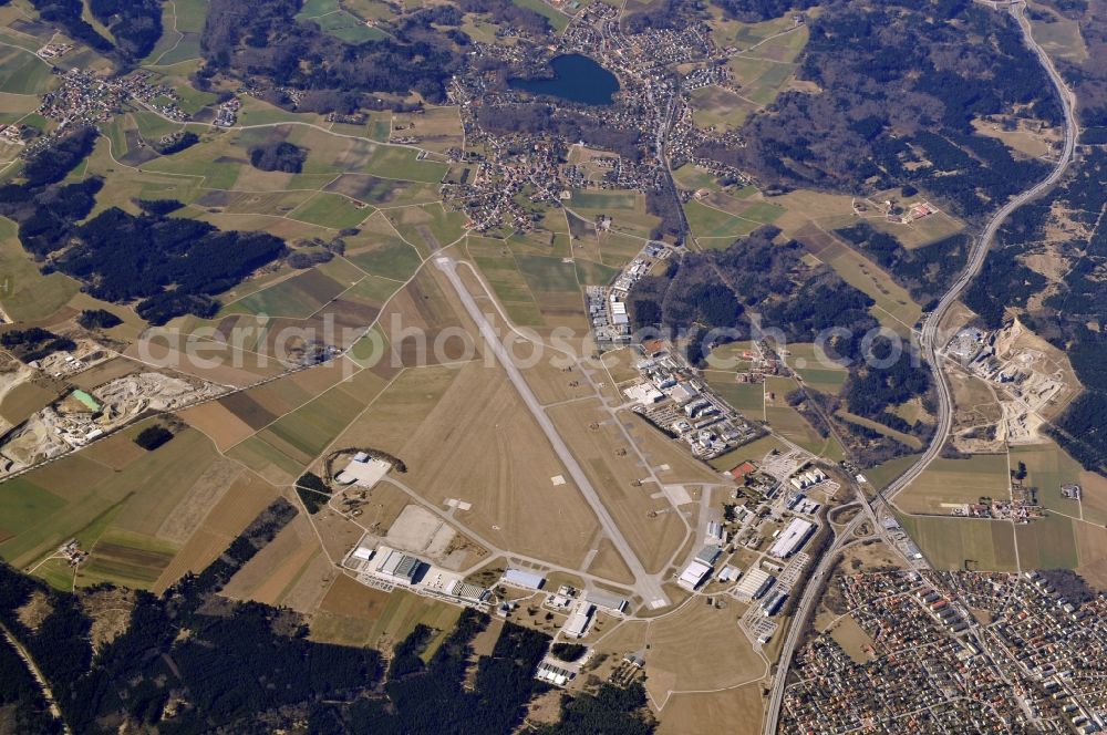 Aerial image Oberpfaffenhofen - View onto the airfield of Oberpfaffenhofen in the state Bavaria