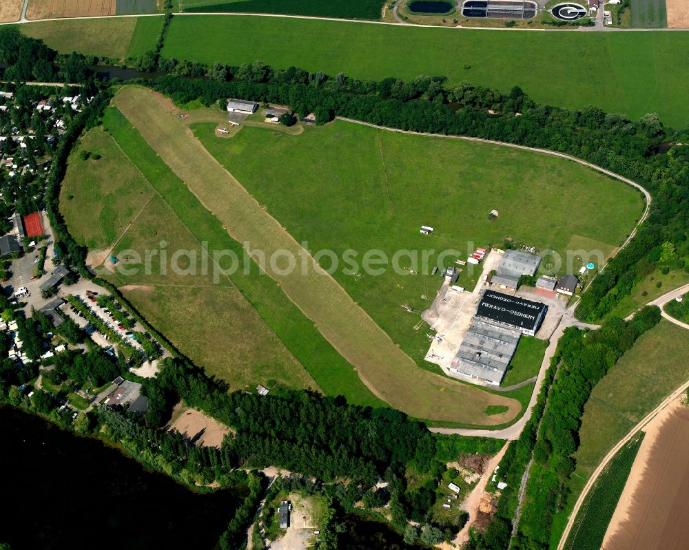 Aerial image Oedheim - Runway with tarmac terrain of airfield Meravo-Luftreederei Flug GmbH in Oedheim in the state Baden-Wuerttemberg, Germany
