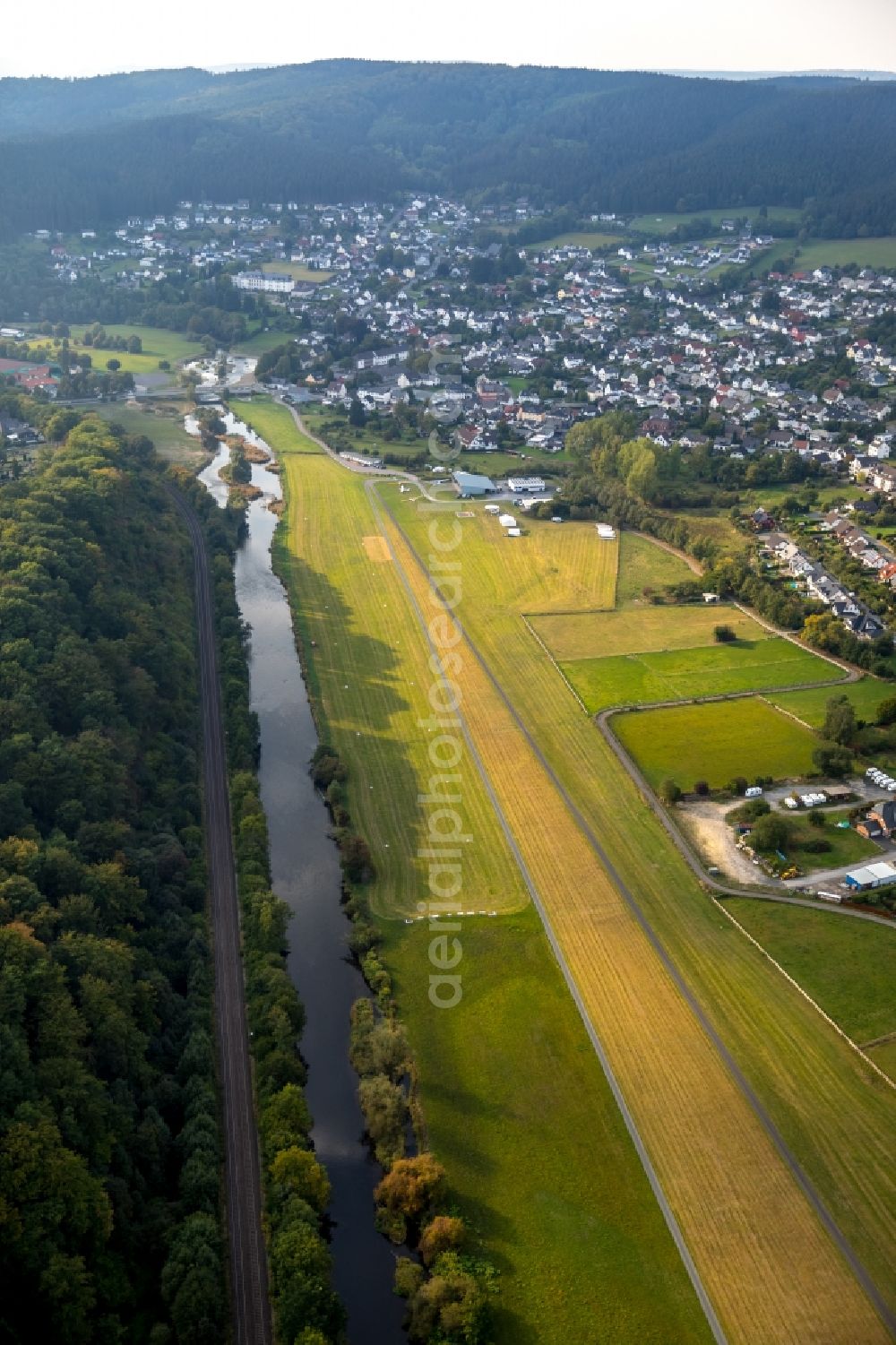 Aerial image Arnsberg - Airfield Oeventrop in the district Oeventrop in Arnsberg in the state of North Rhine-Westphalia, Germany