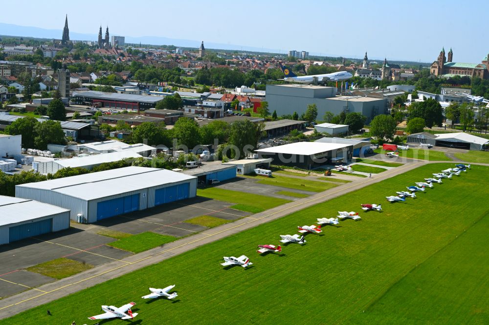 Speyer from above - Runway with tarmac terrain of airfield Speyer Ludwigshafen GmbH in Speyer in the state Rhineland-Palatinate, Germany