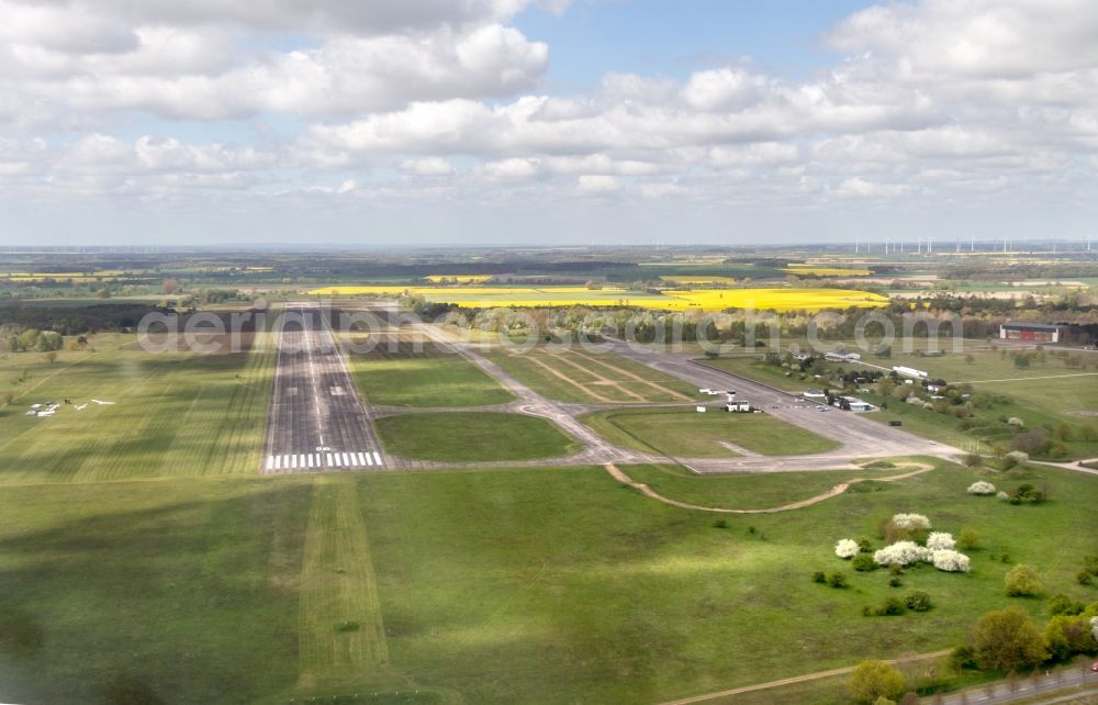 Stendal from above - Runway with tarmac terrain of airfield Stendal in Stendal in the state Saxony-Anhalt