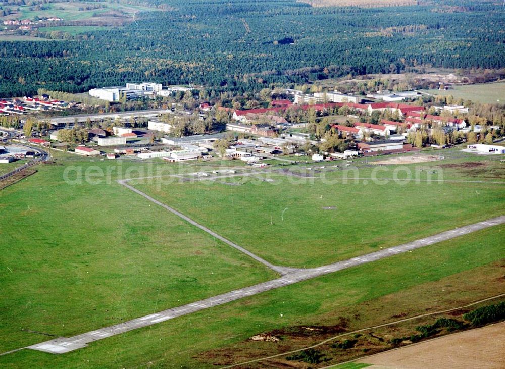 Strausberg from the bird's eye view: Flugplatz Strausberg