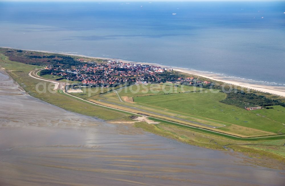 Wangerooge from above - Runway with tarmac terrain of airfield in Wangerooge in the state Lower Saxony, Germany