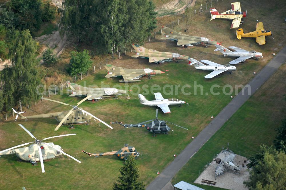 Aerial photograph Cottbus - Blick auf das Flugplatzmuseum Cottbus in Brandenburg. Das Museum befindet sich auf einem Areal von über 20.000 Quadratmetern und präsentiert mit Militärflugzeugen, Agrarfliegern und Helikoptern die Geschichte der Luftfahrt. Kontakt: Flugplatzmuseum Cottbus e.V., Fichtestr. 1, 03046 Cottbus, Tel. +49 035 532 004,