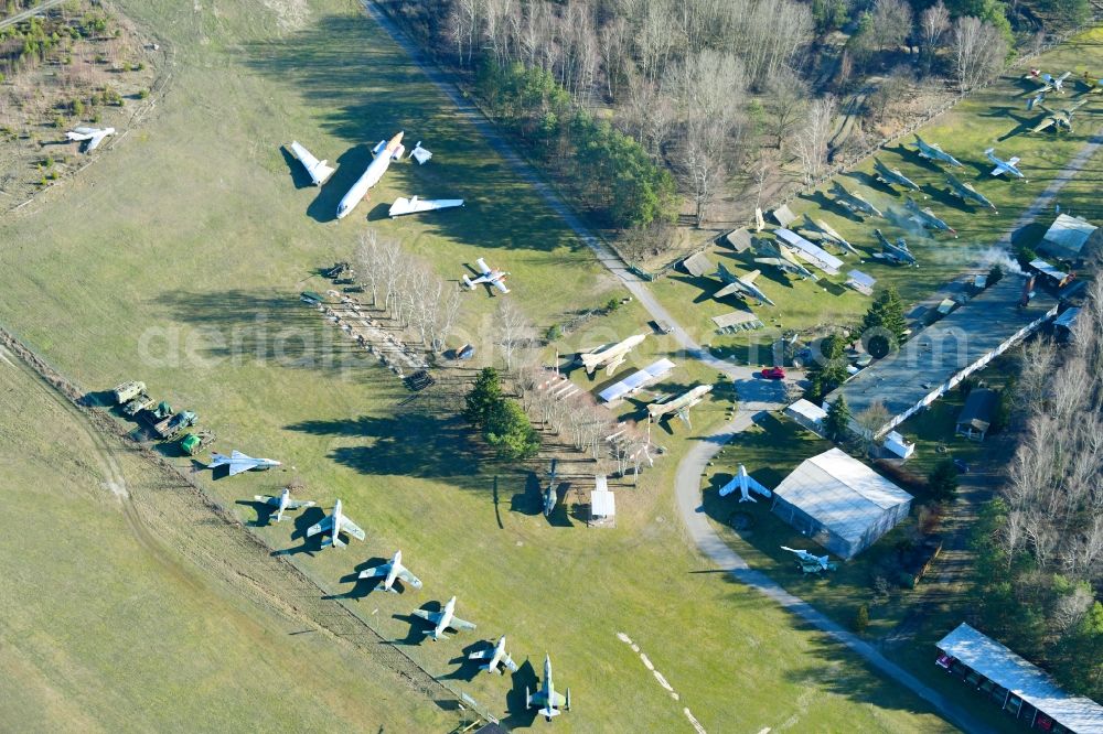 Cottbus from the bird's eye view: View of the Airfield Museum on the site of the former airfield Cottbus. Covering an area with military aircrafts, agricultural aircraft and helicopters and also air traffic control and vehicle technology from the history of aviation are shown. All periods are presented in detail in the museum's images and documents