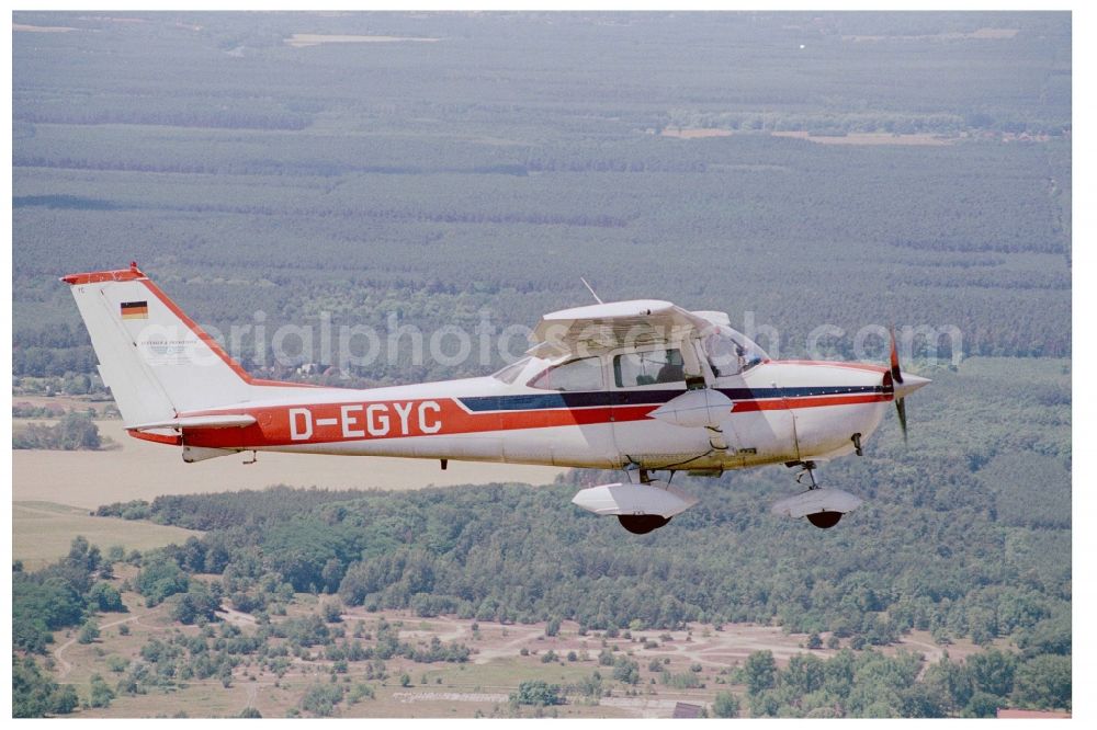 Fürstenwalde/Spree from above - Cessna F172H with call sign D-EGYC Aircraft in flight over the airspace in Fuerstenwalde/Spree in the state Brandenburg, Germany