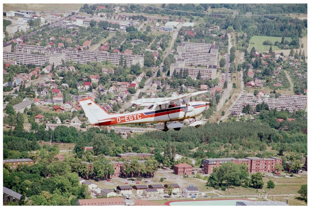 Fürstenwalde/Spree from above - Cessna F172H with call sign D-EGYC Aircraft in flight over the airspace in Fuerstenwalde/Spree in the state Brandenburg, Germany