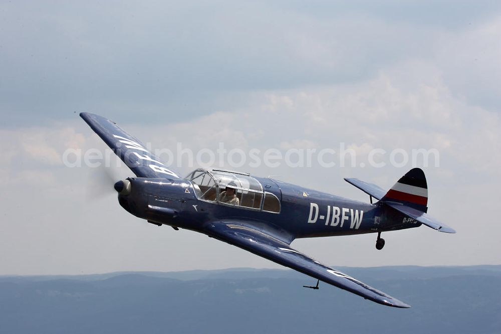 Eutingen im Gäu from the bird's eye view: Flugzeug / Kleinflugzeug vom Typ Messerschmitt Bf 108 nahe dem Segelfluggelände Eutingen im Gäu in Baden-Württemberg. Small aircraft near by the glider airfield Eutingen in Baden-Wuerttemberg.