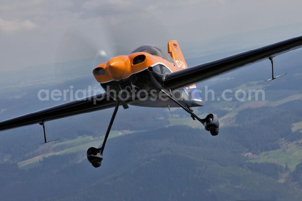 Aerial image Cochstedt - Flugzeug / Kleinflugzeug vom Typ Sbach 342 nahe dem Flughafen Cochstedt EDBC / Sachsen-Anhalt. Small aircraft near the airfield Cochstedt / Saxony-Anhalt.