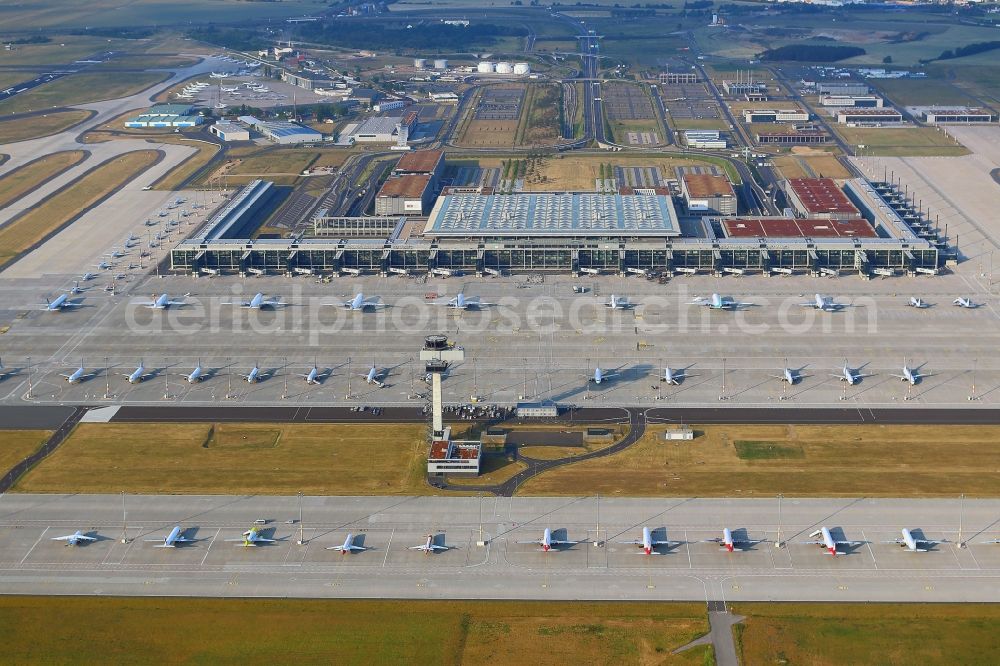 Aerial image Schönefeld - Views of the apron of the BER airport in Schoenefeld in the State of Brandenburg. The aircrafts are flown on the occasion of the Champion League final 2015