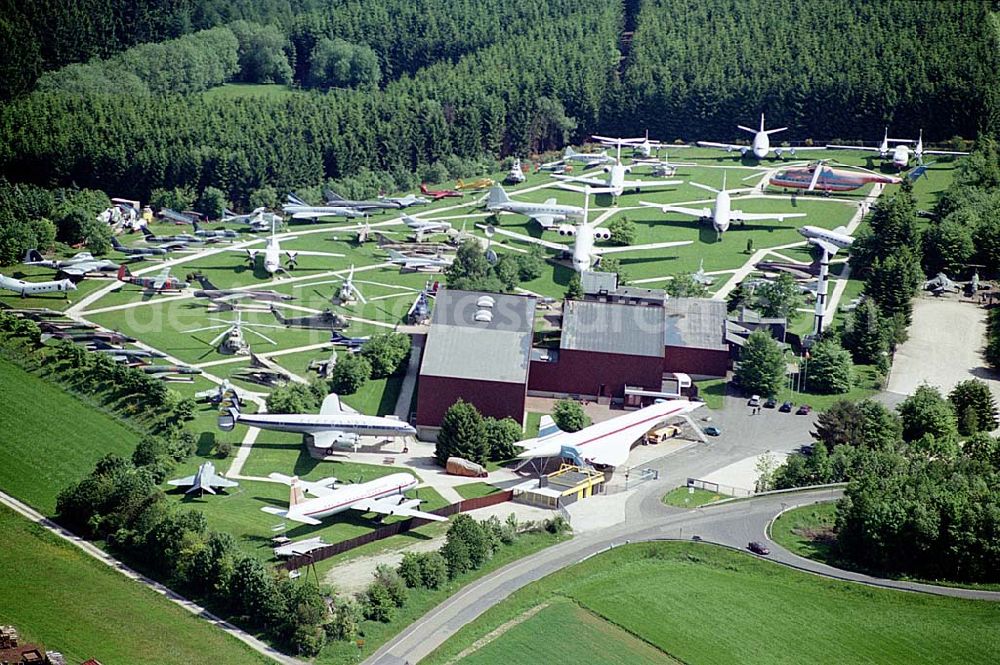 Aerial photograph Hermeskeil / Hunsrück - Flugzeugsammlung Junior an der A1 bei Hermeskeil im Schwarzwälder Hochwald. Datum: 26.05.2003