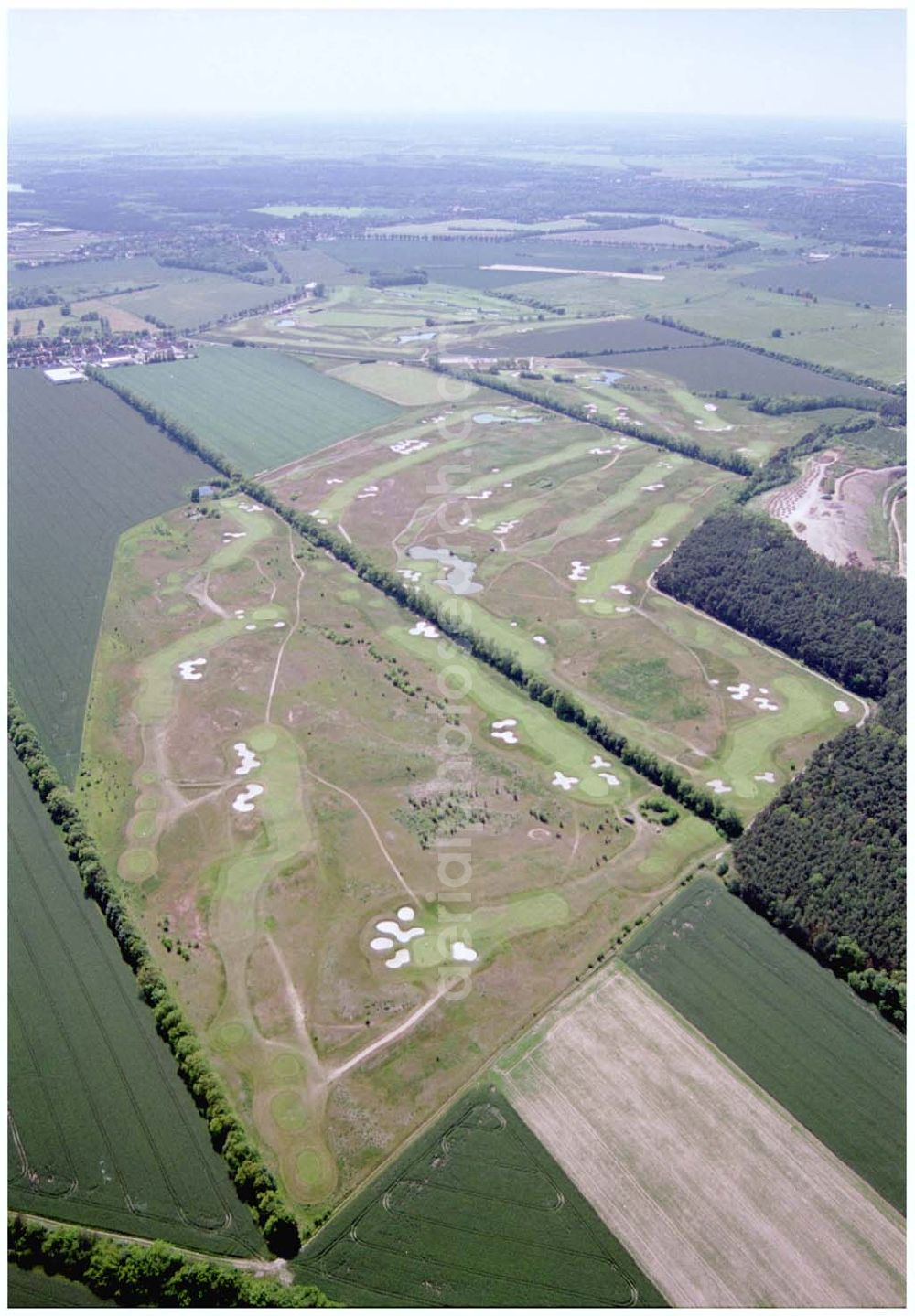 Groß Kienitz / Brandenburg from the bird's eye view: 29.05.2004 Groß-Kienitz / BRB Golfcenter Groß Kienitz Verwaltungsgesellschaft mbH, Herr Markus Fränkle, Friedrichstraße 150, 10117 Berlin, Tel.: 20394043, Fax: 20394022