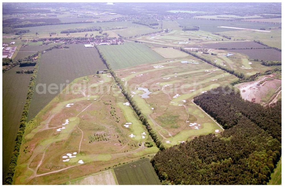 Groß Kienitz / Brandenburg from above - 29.05.2004 Groß-Kienitz / BRB Golfcenter Groß Kienitz Verwaltungsgesellschaft mbH, Herr Markus Fränkle, Friedrichstraße 150, 10117 Berlin, Tel.: 20394043, Fax: 20394022