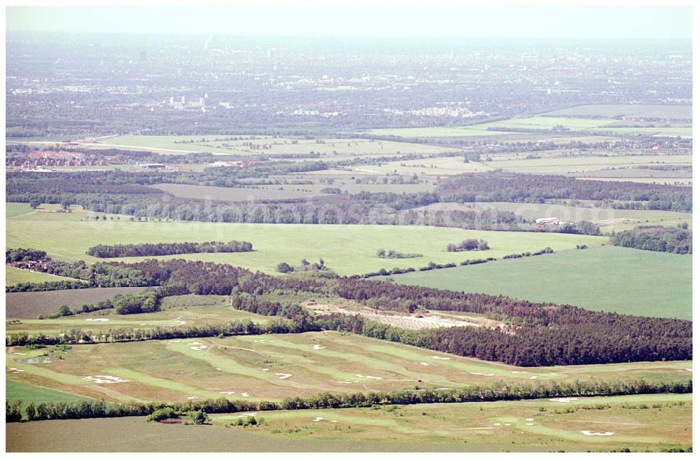 Groß Kienitz / Brandenburg from above - 29.05.2004 Groß-Kienitz / BRB Golfcenter Groß Kienitz Verwaltungsgesellschaft mbH, Herr Markus Fränkle, Friedrichstraße 150, 10117 Berlin, Tel.: 20394043, Fax: 20394022