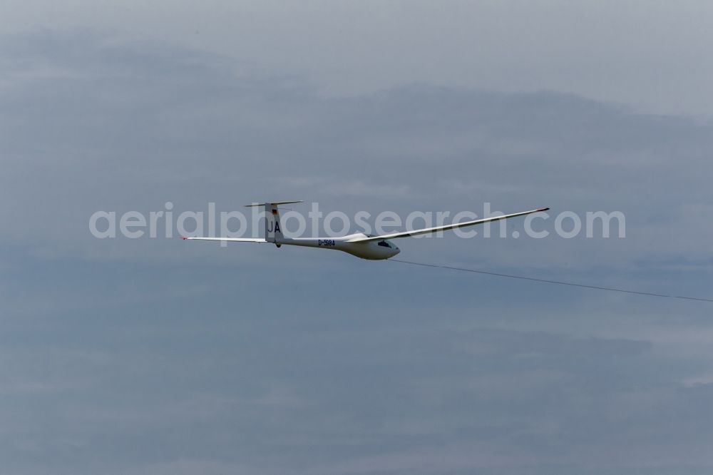 Hamm from the bird's eye view: Aerotowing association with an Aeronca Champion 7GCB D ECVY as a tow plane and a power-seater sailplane DG 300 over Hamm in North Rhine-Westphalia