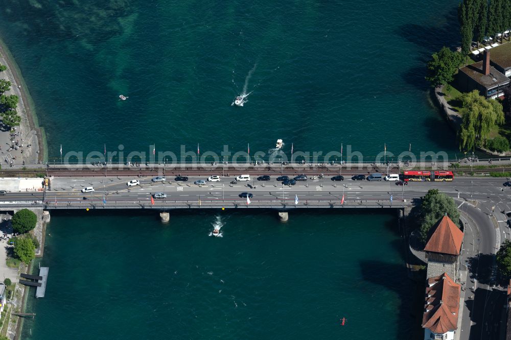 Aerial photograph Konstanz - River - bridge construction over the River Rhine on the lake of constance in the district Petershausen-Ost in the district Altstadt in Konstanz in the state Baden-Wuerttemberg, Germany